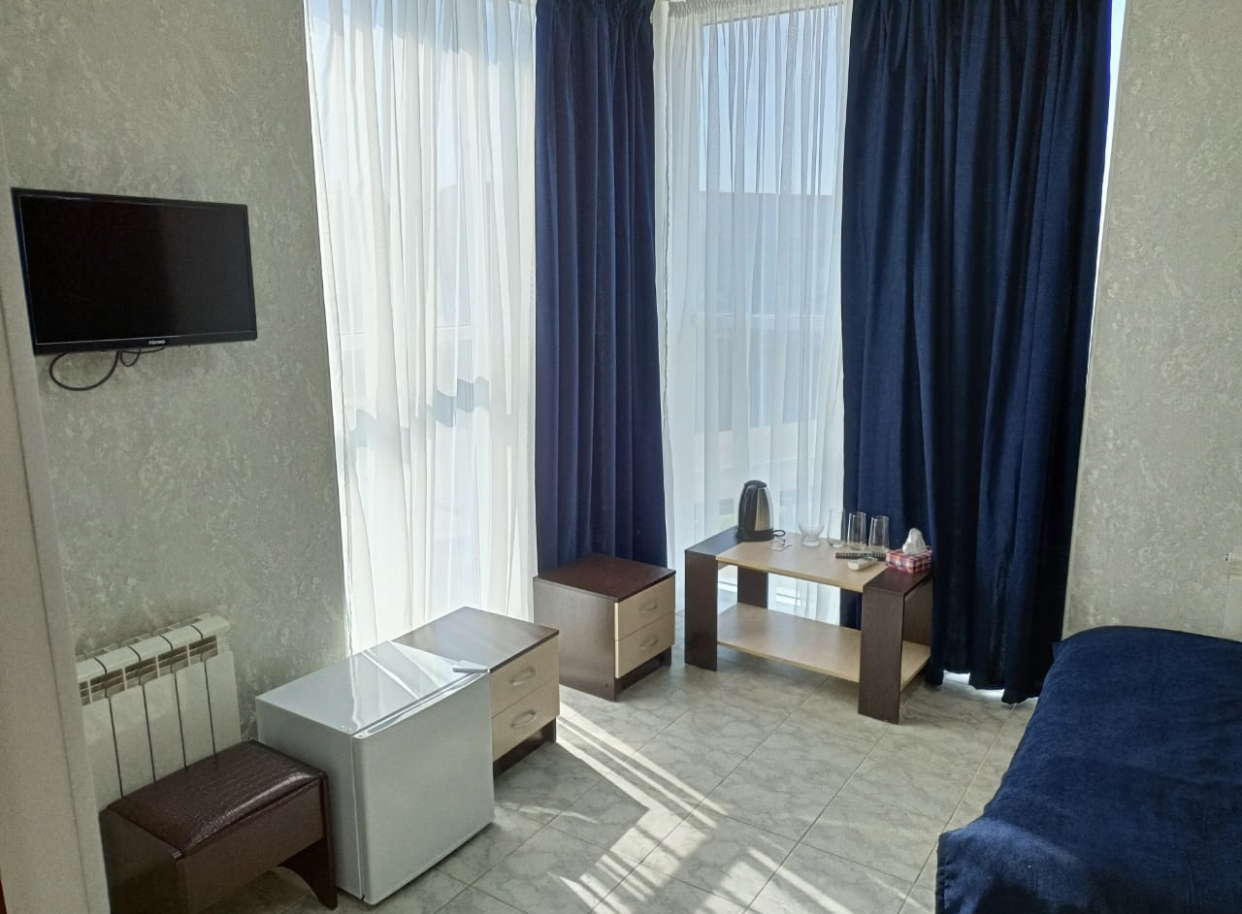 Фото Hotel Sunny Days