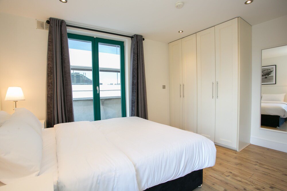 Фото Temple Bar District Apartments