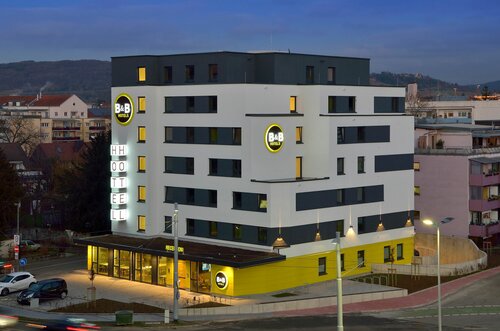 Гостиница B& x26; B Hotel Basel/Weil am Rhein
