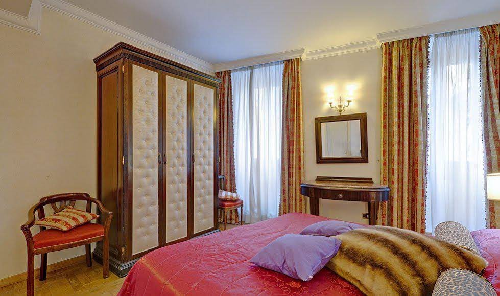 Фото Hotel 53 Cinquantatre Rome