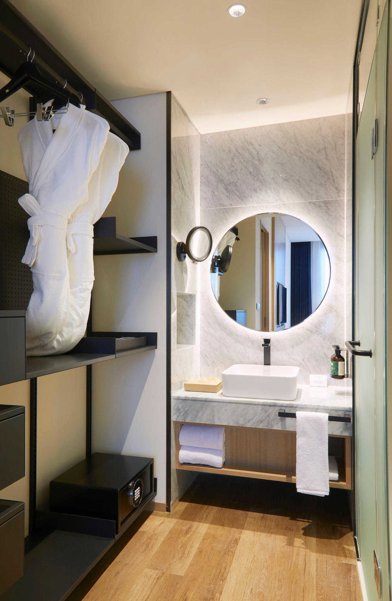 Фото Voco Seoul Gangnam by Ihg