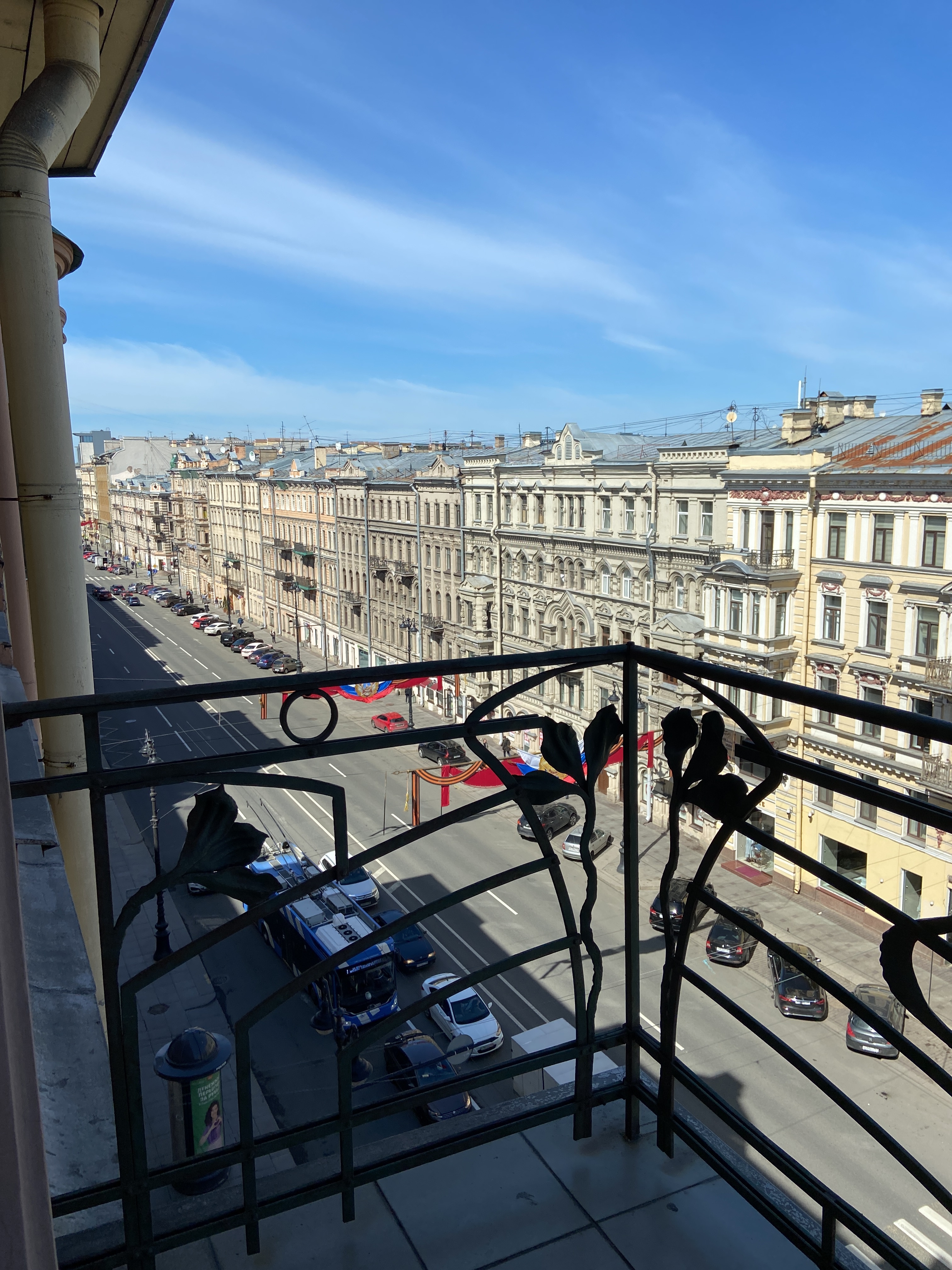 Фото Демократ на Невском 147