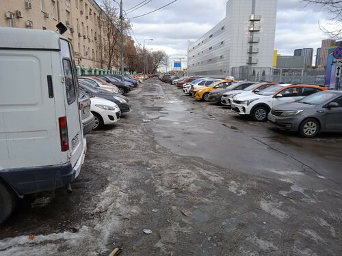 Автомобильная парковка Парковка, Москва, фото