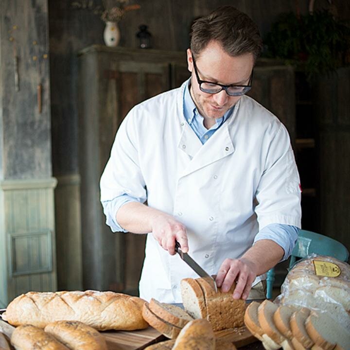 Grocery Creamline Dairies, England, photo