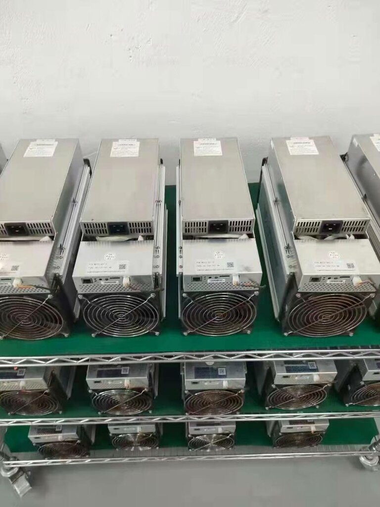 Computers and computer components wholesale Xive mining, Moscow, photo