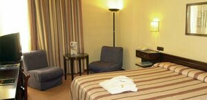 Aparthotel Libere Vitoria (Comunidad Autónoma del País Vasco, Álava Province, Cuadrilla de Vitoria, Avenida Gasteiz, 47), hotel