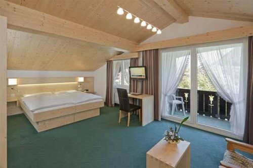 Гостиница Hotel Matterhornblick