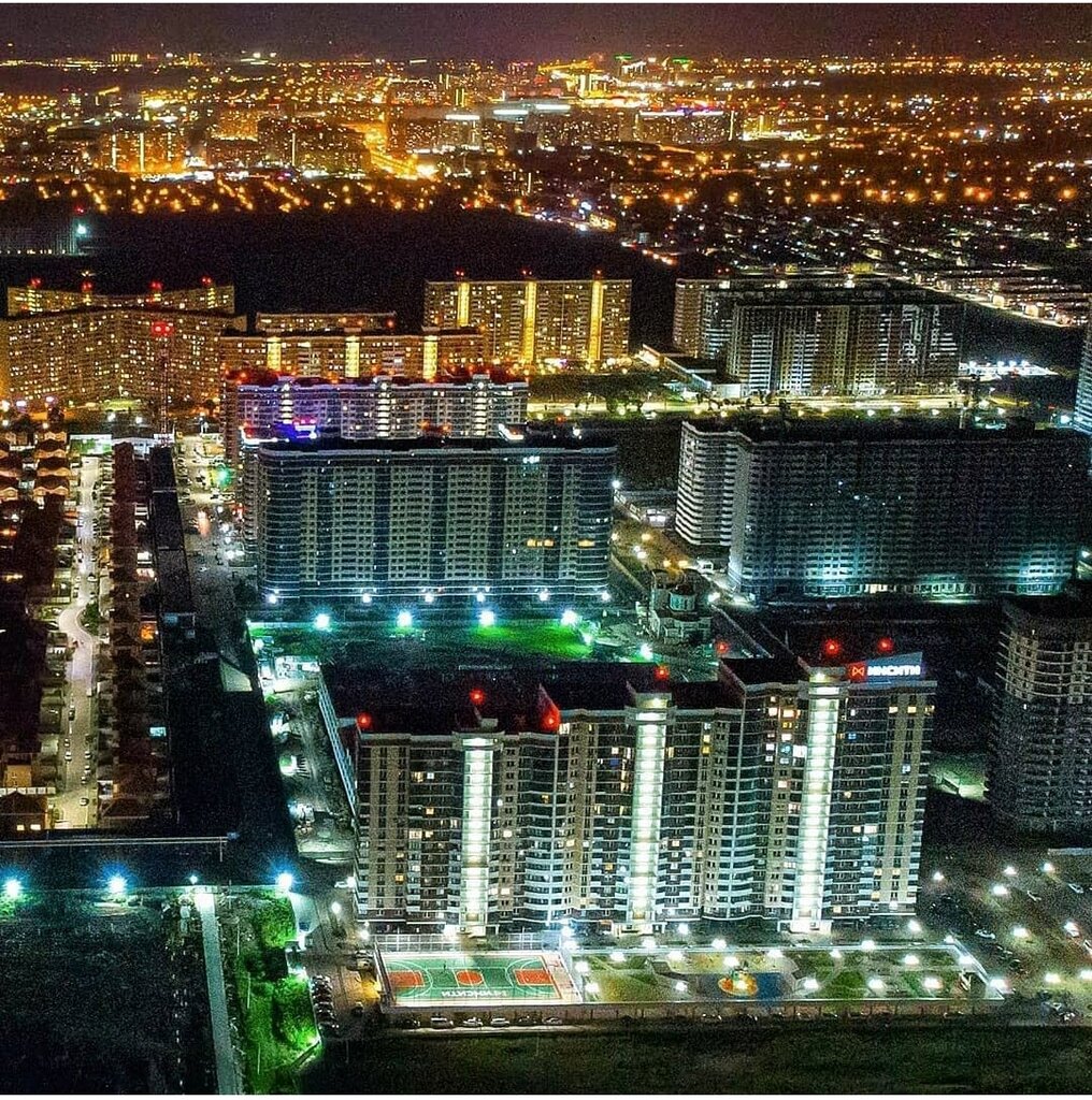 Краснодар ночью фото ЖК Атлант, housing complex, Russia, Krasnodar, ulitsa Kirilla Rossinskogo - Yand