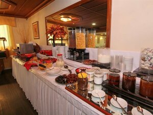 Гостиница Diana Hotel