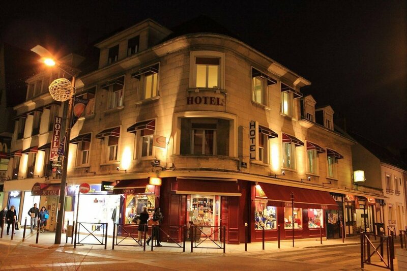 Гостиница Hotel du Cygne в Бове