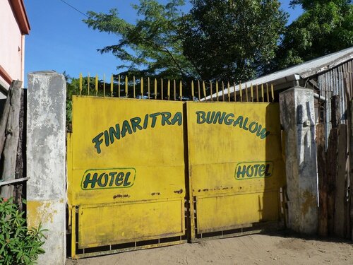 Гостиница Bungalow Finaritra в Туамасине