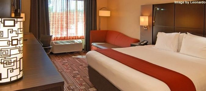 Фото Holiday Inn Express Ft. Lauderdale Cruise-Airport, an Ihg Hotel