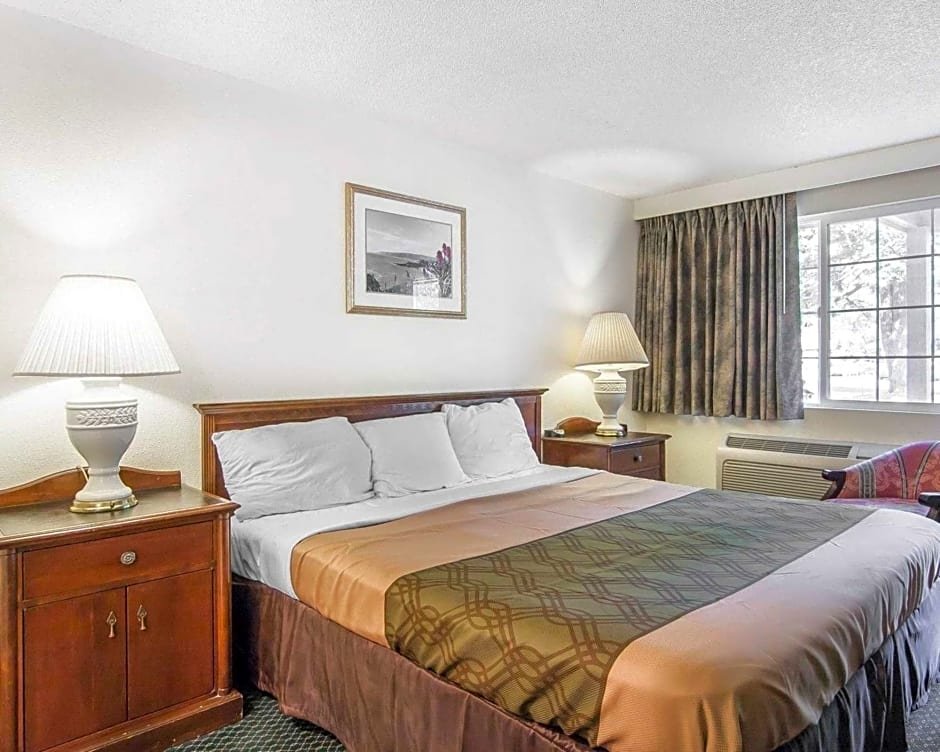 Фото Econo Lodge Eugene