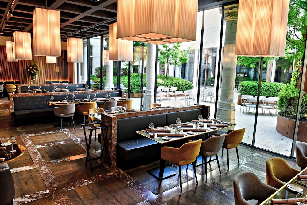 Фото Hotel The Fourth