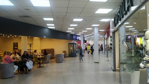 Shopping mall Tair, Kerch, photo