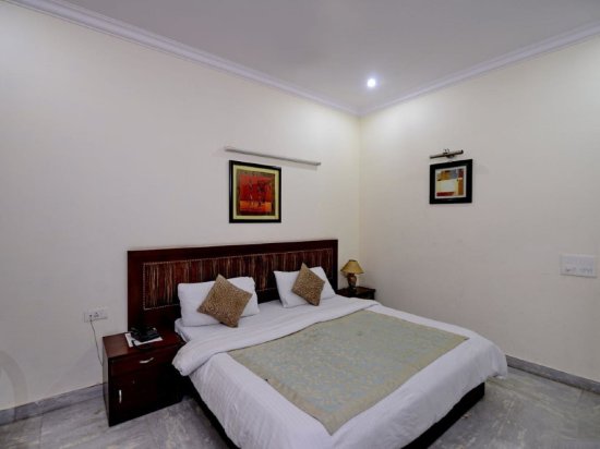 Фото STEPiNN - Ess Kay Ess Villa