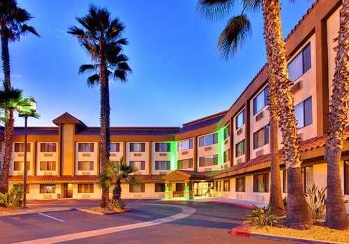 Гостиница Holiday Inn La Mesa, an Ihg Hotel в Ла Меса
