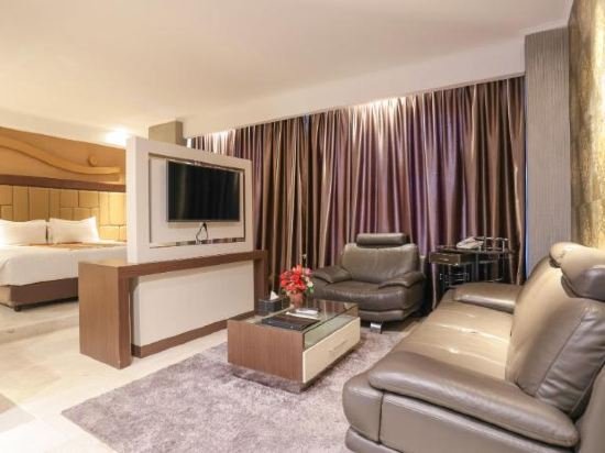 Фото Hotel Remcy