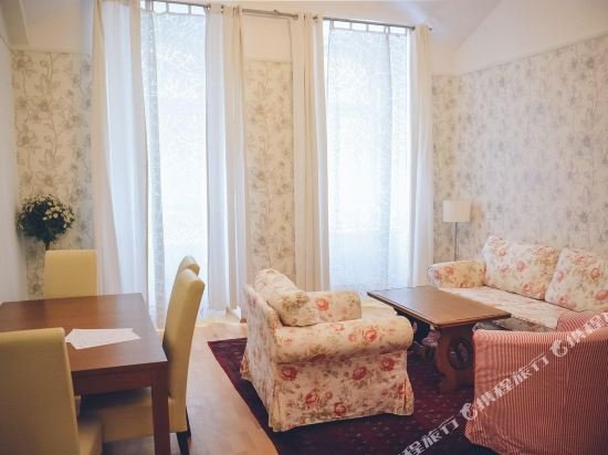 Фото Jl Apartments