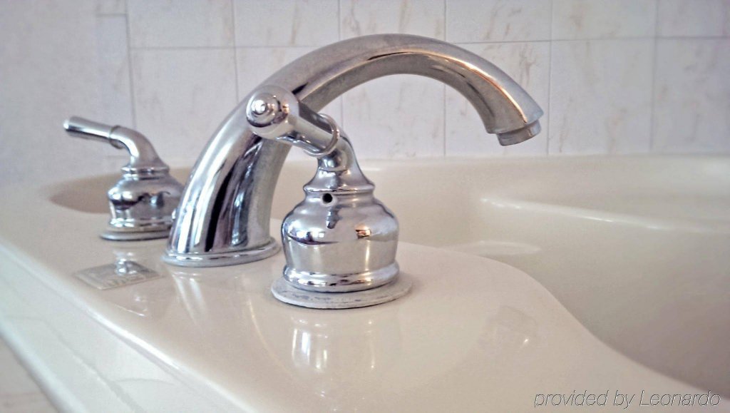 Фото Ocean 1 Hotel and Suites