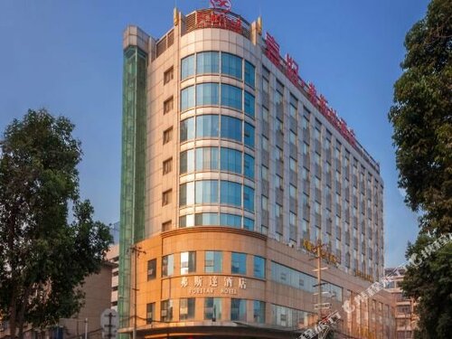 Гостиница For Star Hotel-Renmin North Road в Чэнду