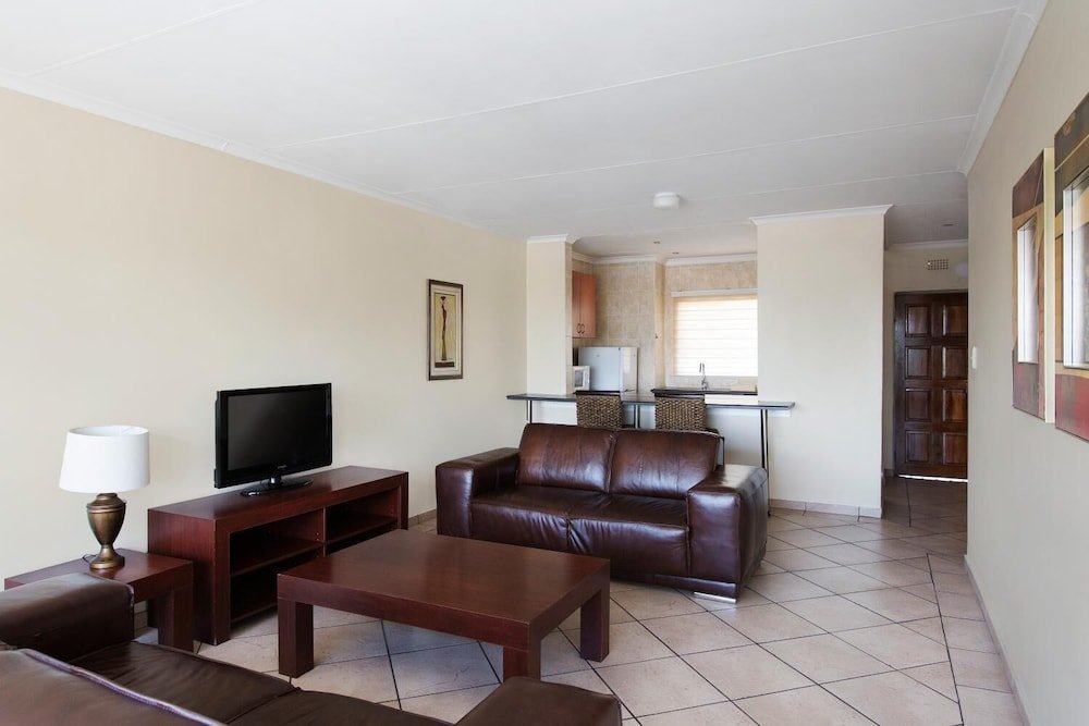 Фото Bm Gardens Apartment Hotel