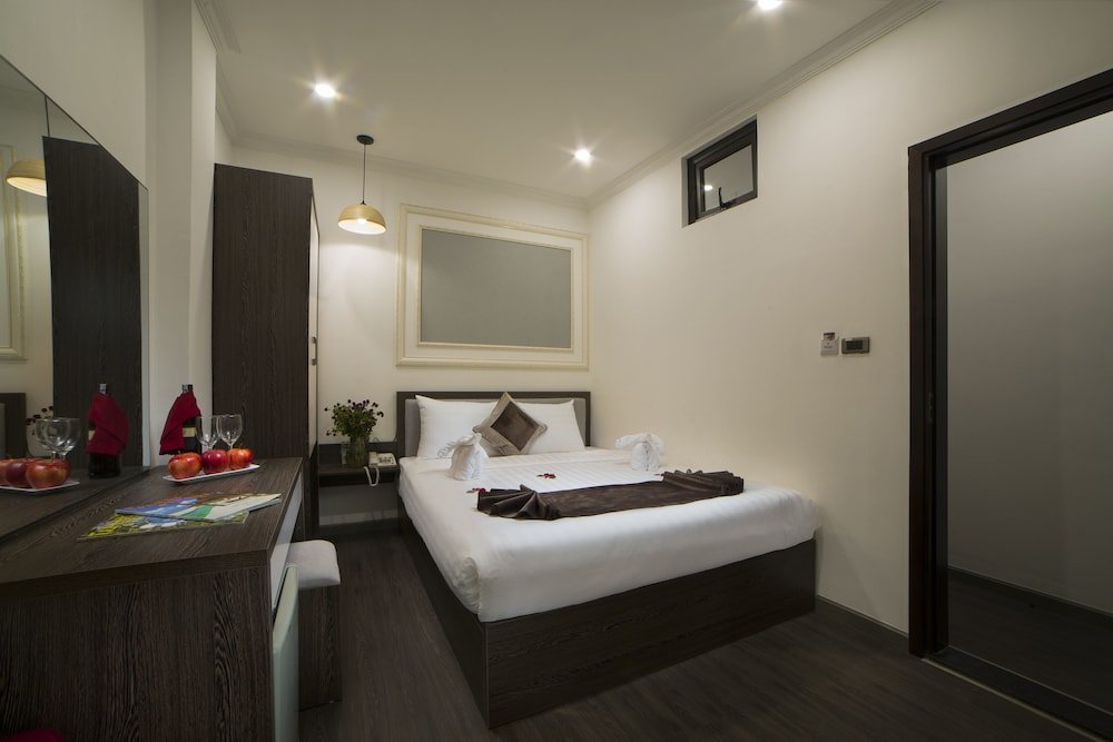 Фото Impressive Boutique Hotel