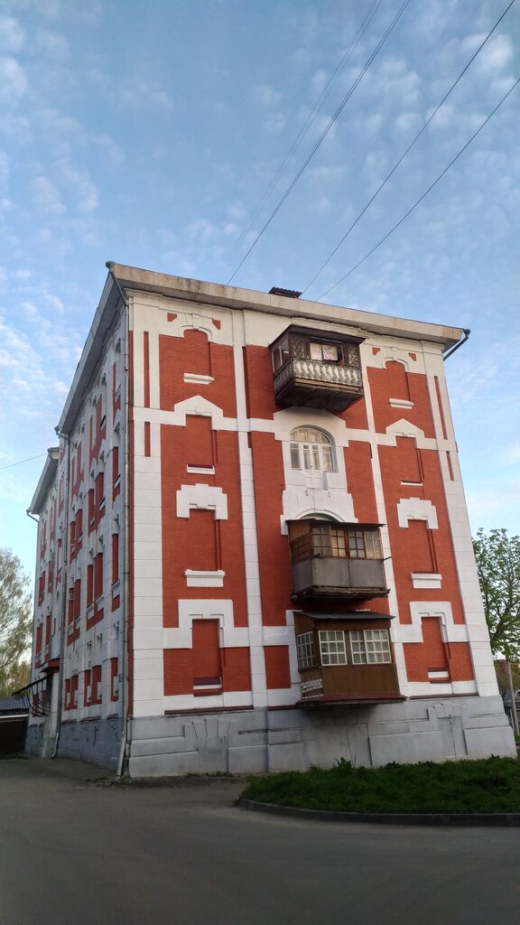 Landmark, attraction Памятник архитектуры Дом иностранных работников фабрики П. Коншина, Serpuhov, photo