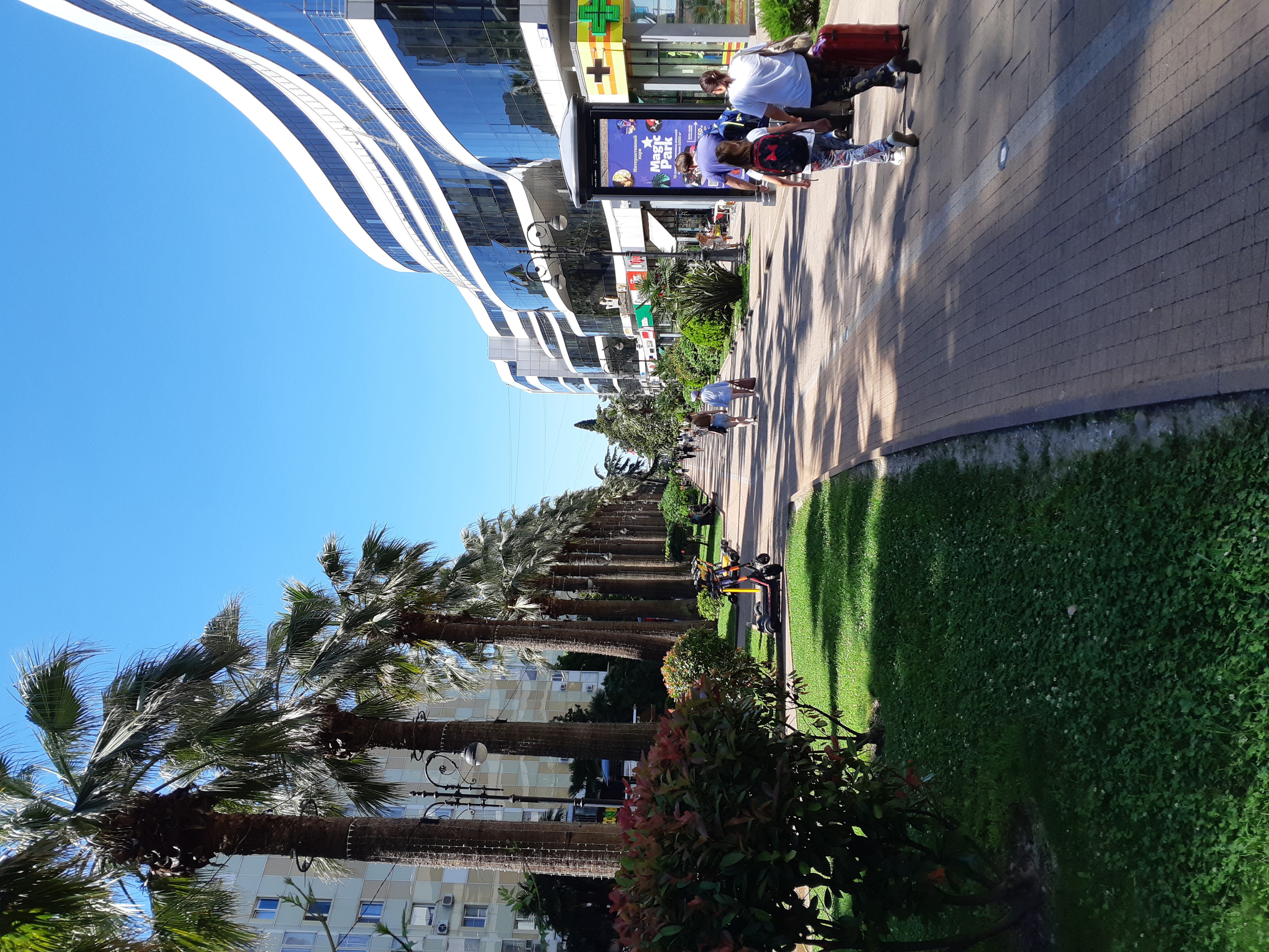 Фото South Mirror Residence