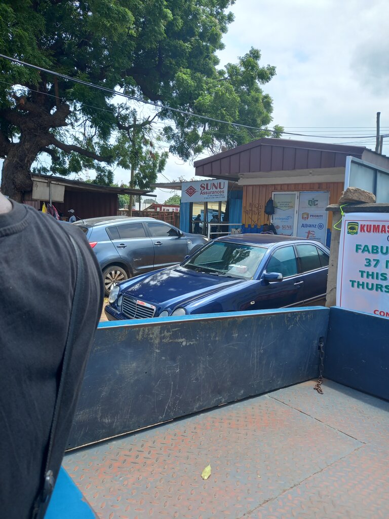 Insurance company Sanu assurance, Earth, photo