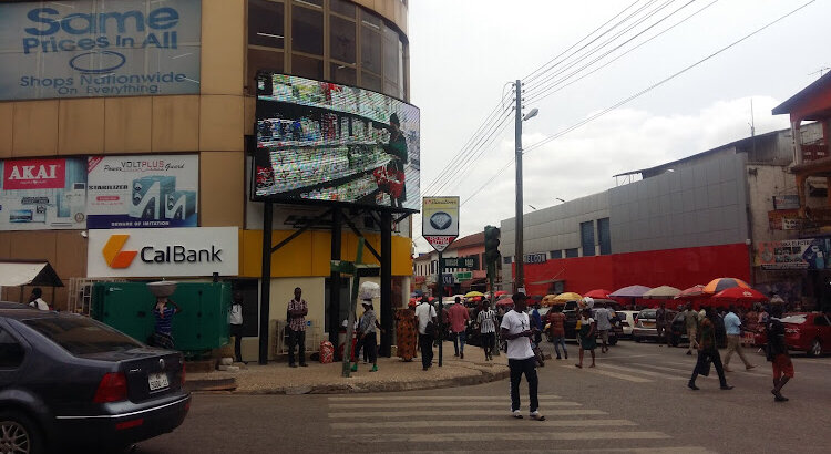 Bank CalBank, Kumasi, photo