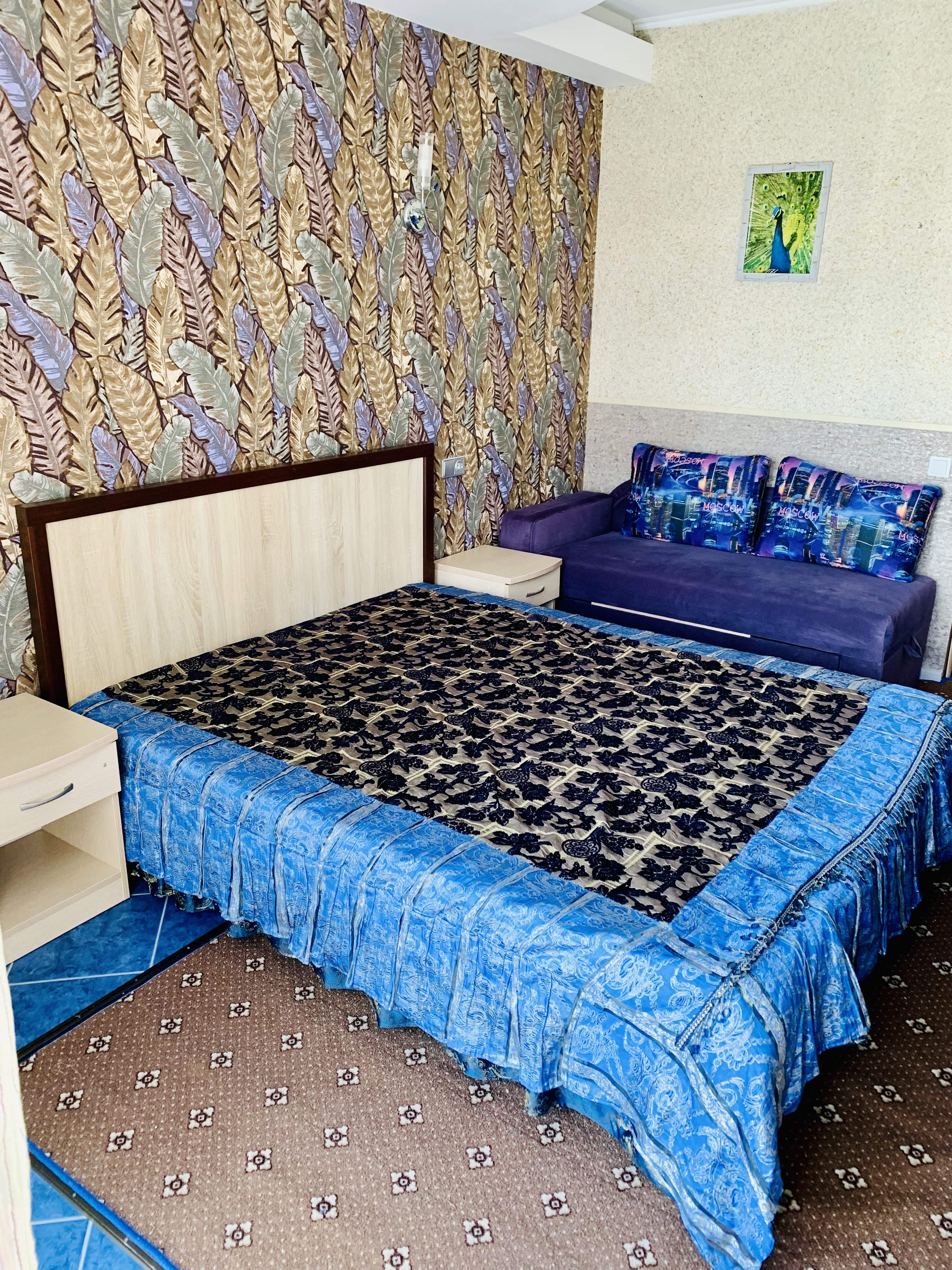 Фото отеля 1