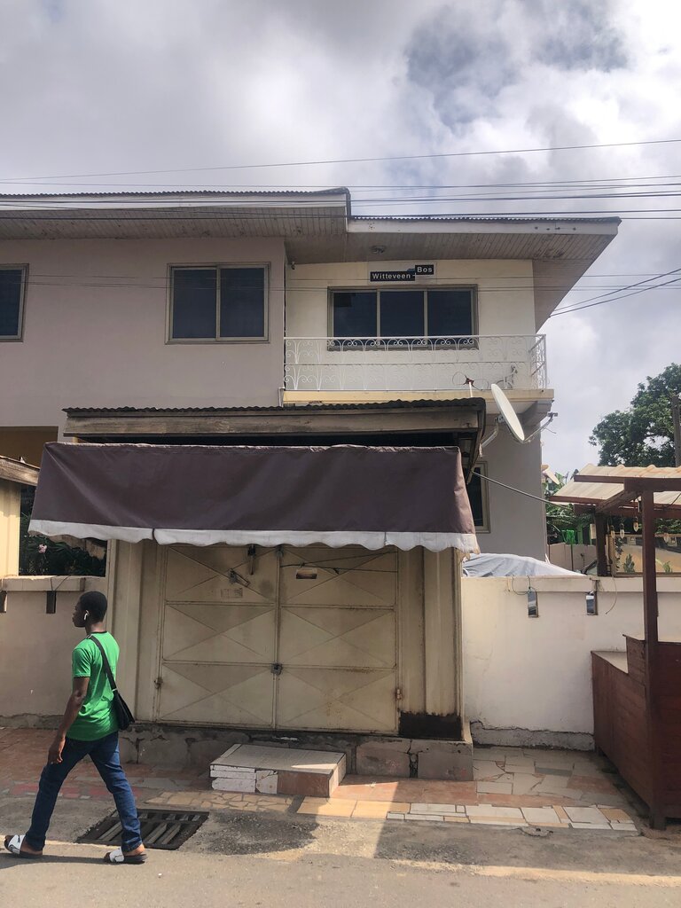 Business center Witteveen Bos, Accra, photo