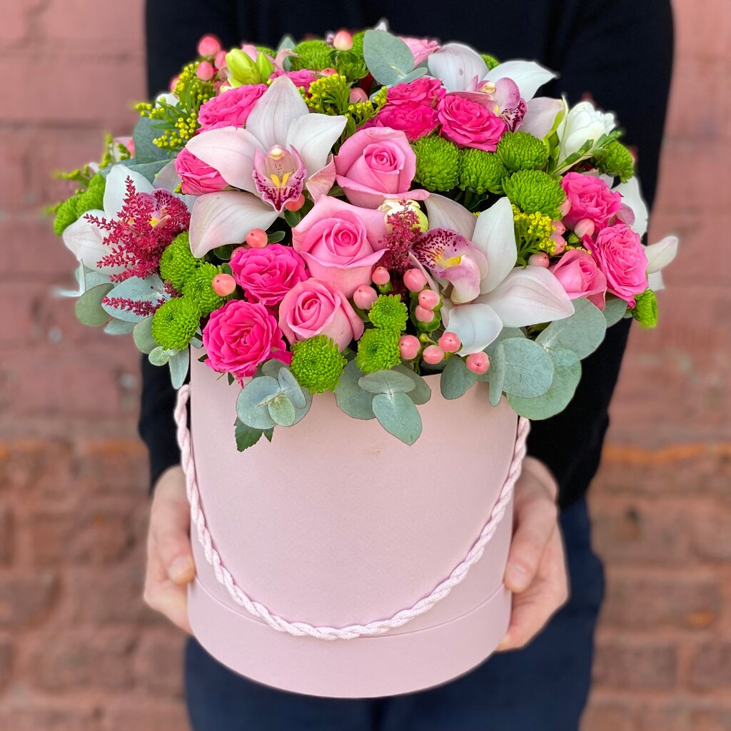 Flowers and bouquets delivery Flor2u, Nizhny Novgorod, photo