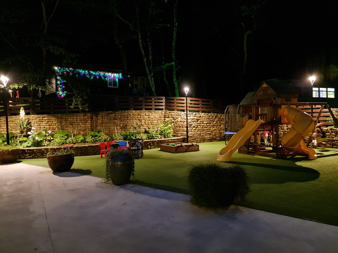 Фото Дельфин Холидей Парк Инал