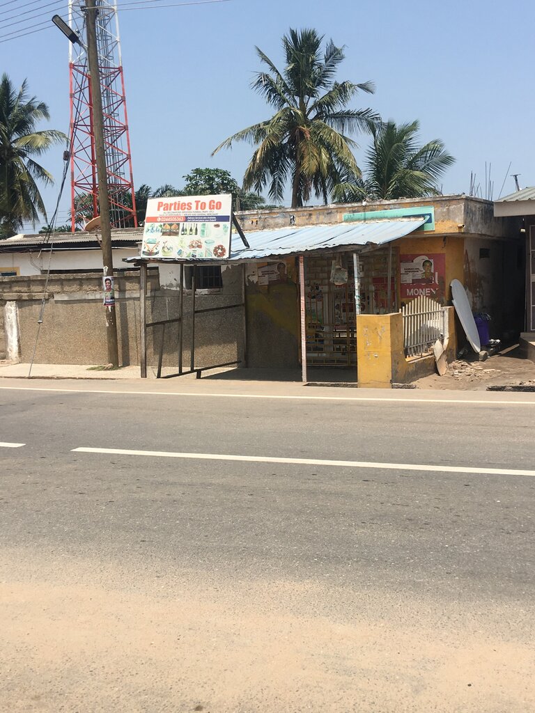 Organization and maintenance of exhibitions Parties to go, Accra, photo