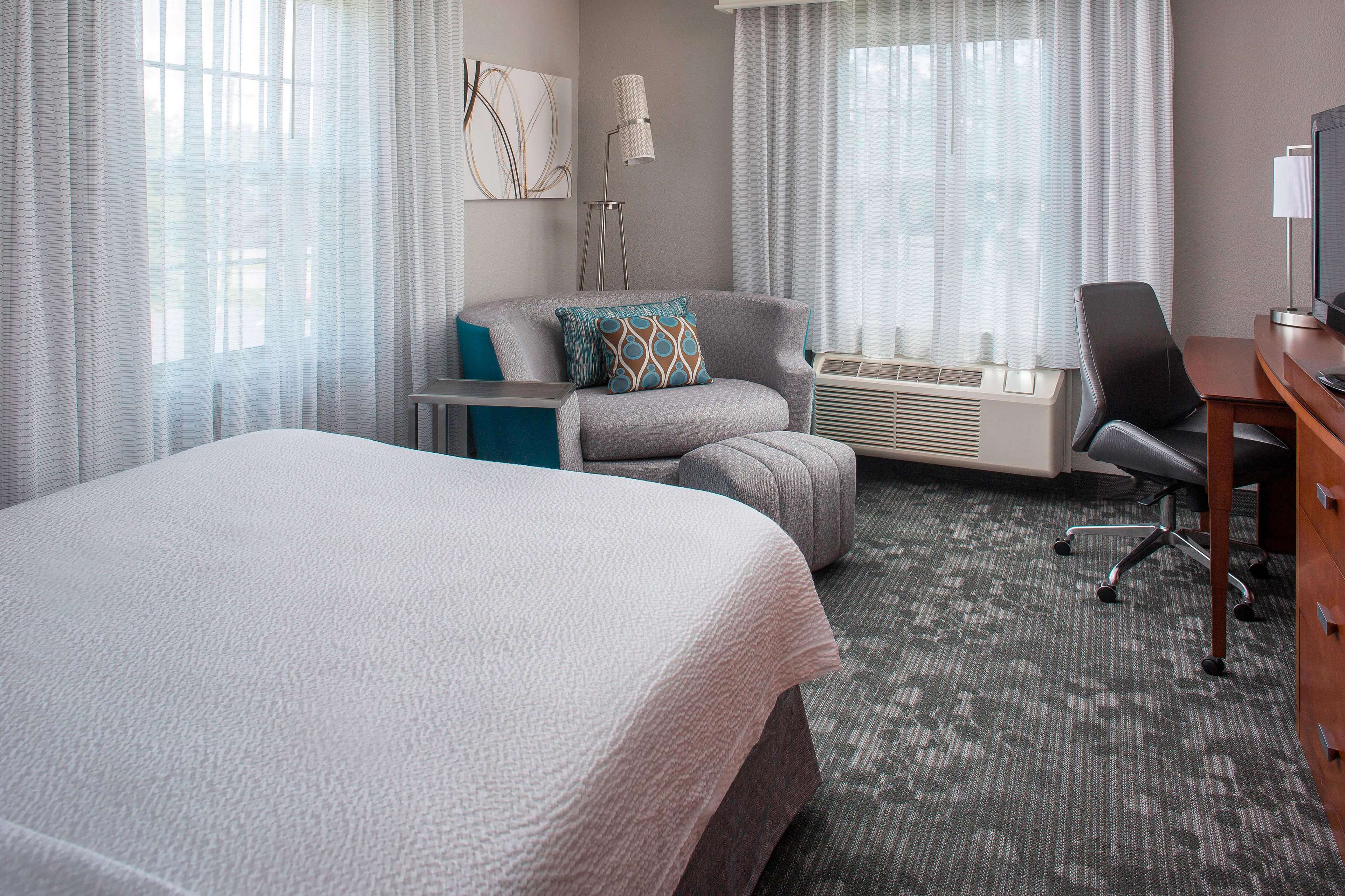 Фото Sonesta Select San Jose Airport