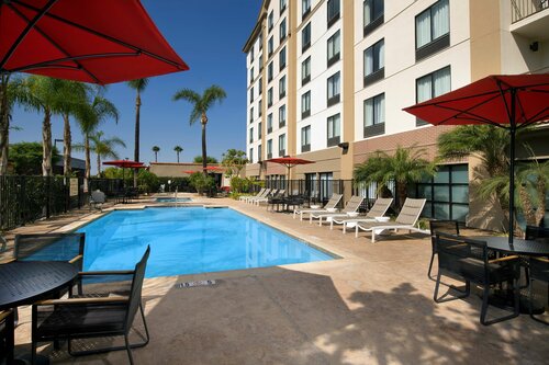 Гостиница Hampton Inn & Suites Anaheim Garden Grove в Гарден Грове