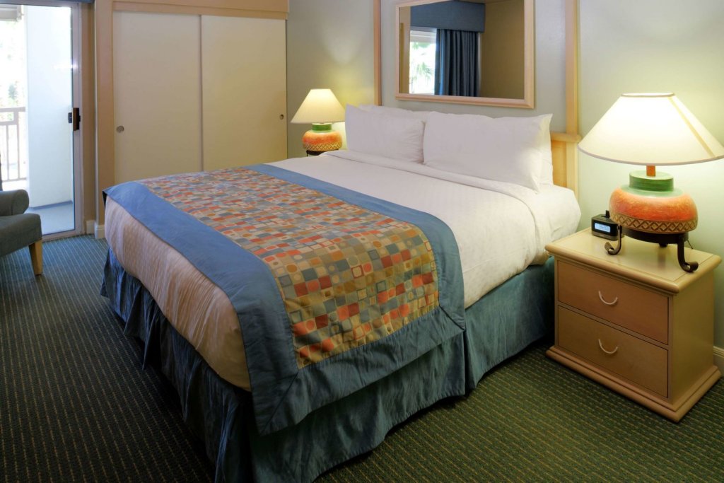 Фото Palm Canyon Resort