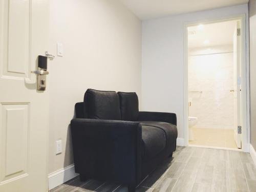 Фото Mayflower Boutique Hotel