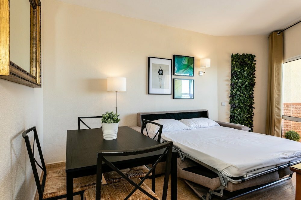 Hotel Los Tamarindos, Torremolinos, photo