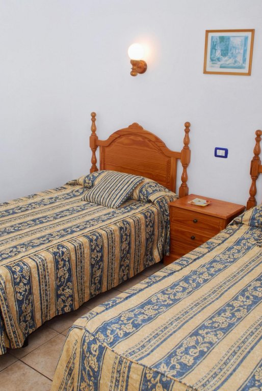 Фото Apartamentos San Marcial