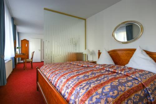 Фото KurparkHotel Warnemuende