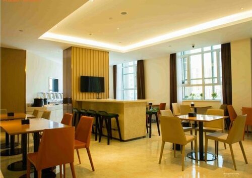 Гостиница City Comfort Inn Xining Haihu Wanda Plaza в Синине