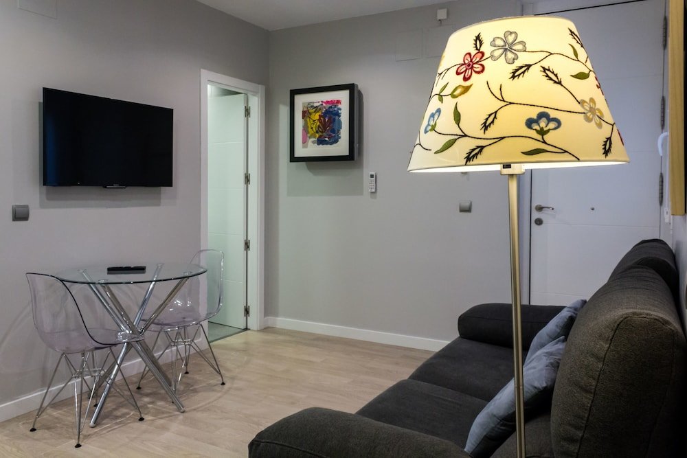 Фото The First One Madrid Preciados