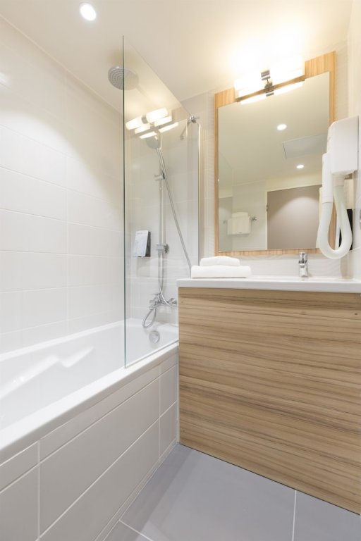 Фото Campanile Metz Centre - Gare