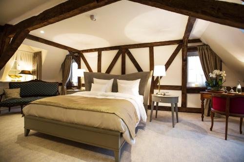 Фото Romantik Hotel zur Glocke