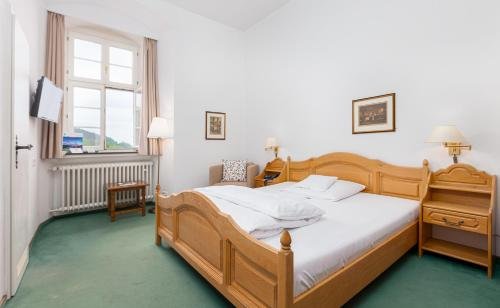 Фото Burghotel Schnellenberg