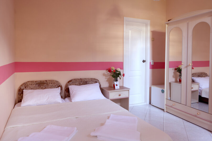 Фото Август