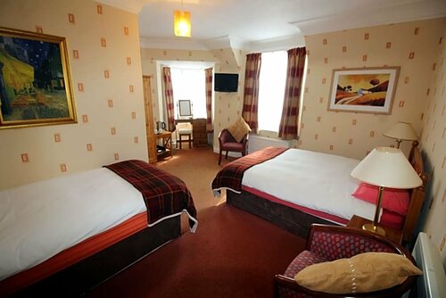 Гостиница Ord Arms Hotel в Области Хайленд